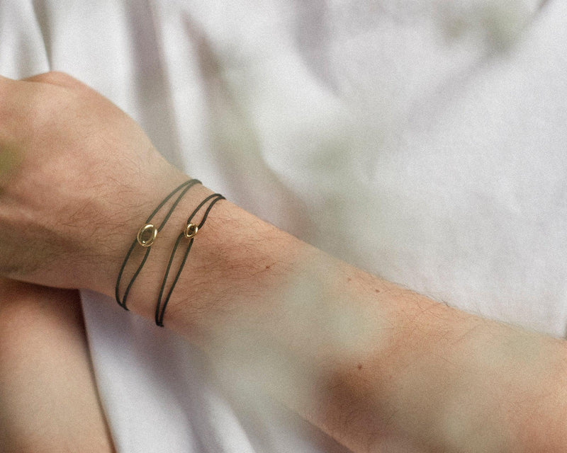 black interlaced cord bracelet le 1g