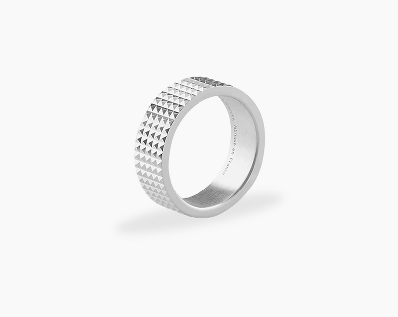 guilloche ribbon ring la 11g
