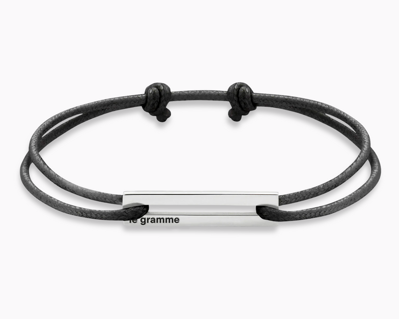perforated black cord bracelet le 1.7g