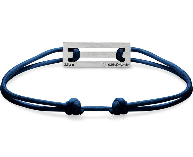 perforated navy blue cord bracelet le 2.5g
